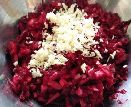 TORMÁS CÉKLASALÁTA